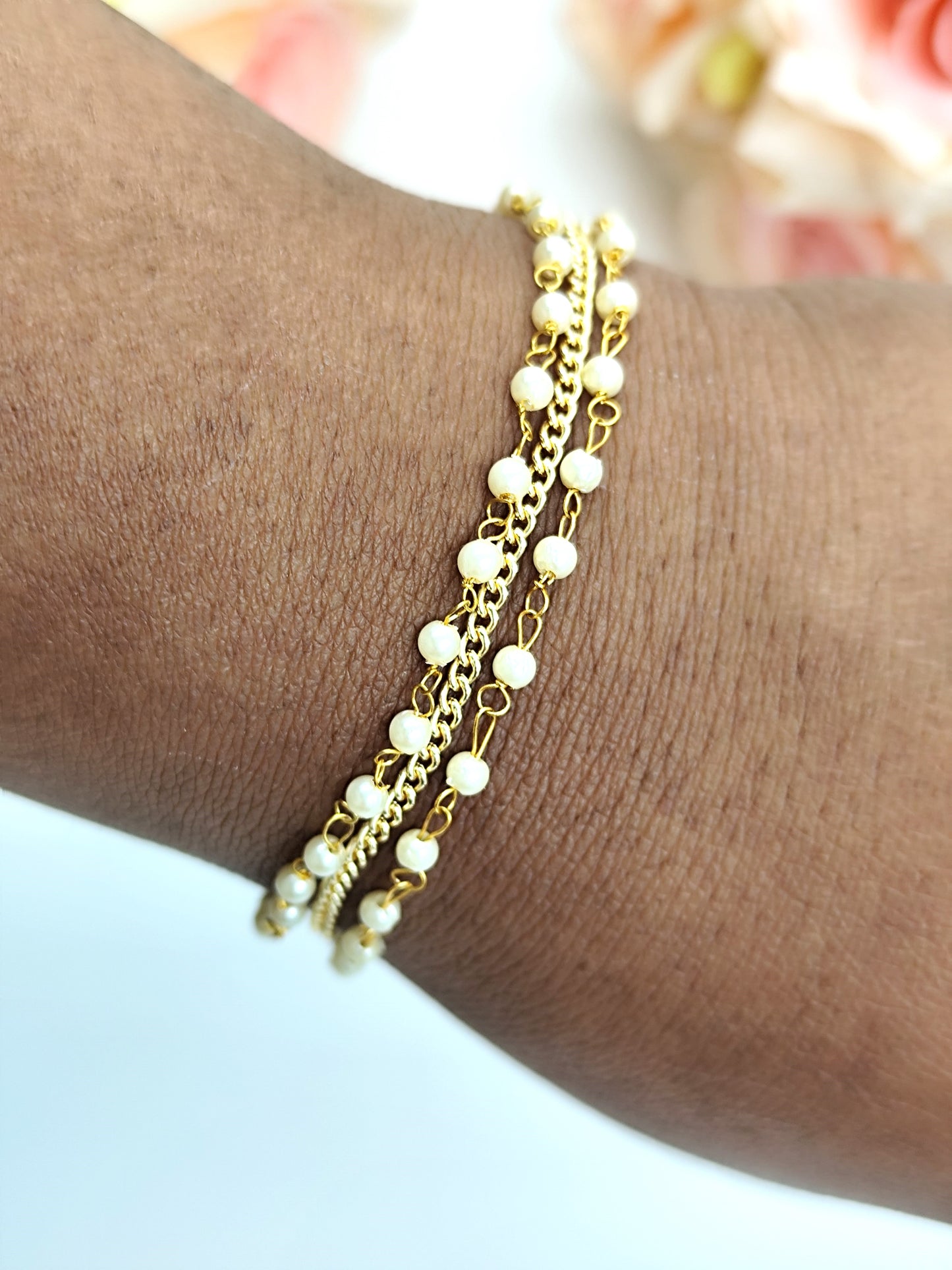 Bracelet - Pearl Chain & Golden Chain Bracelet