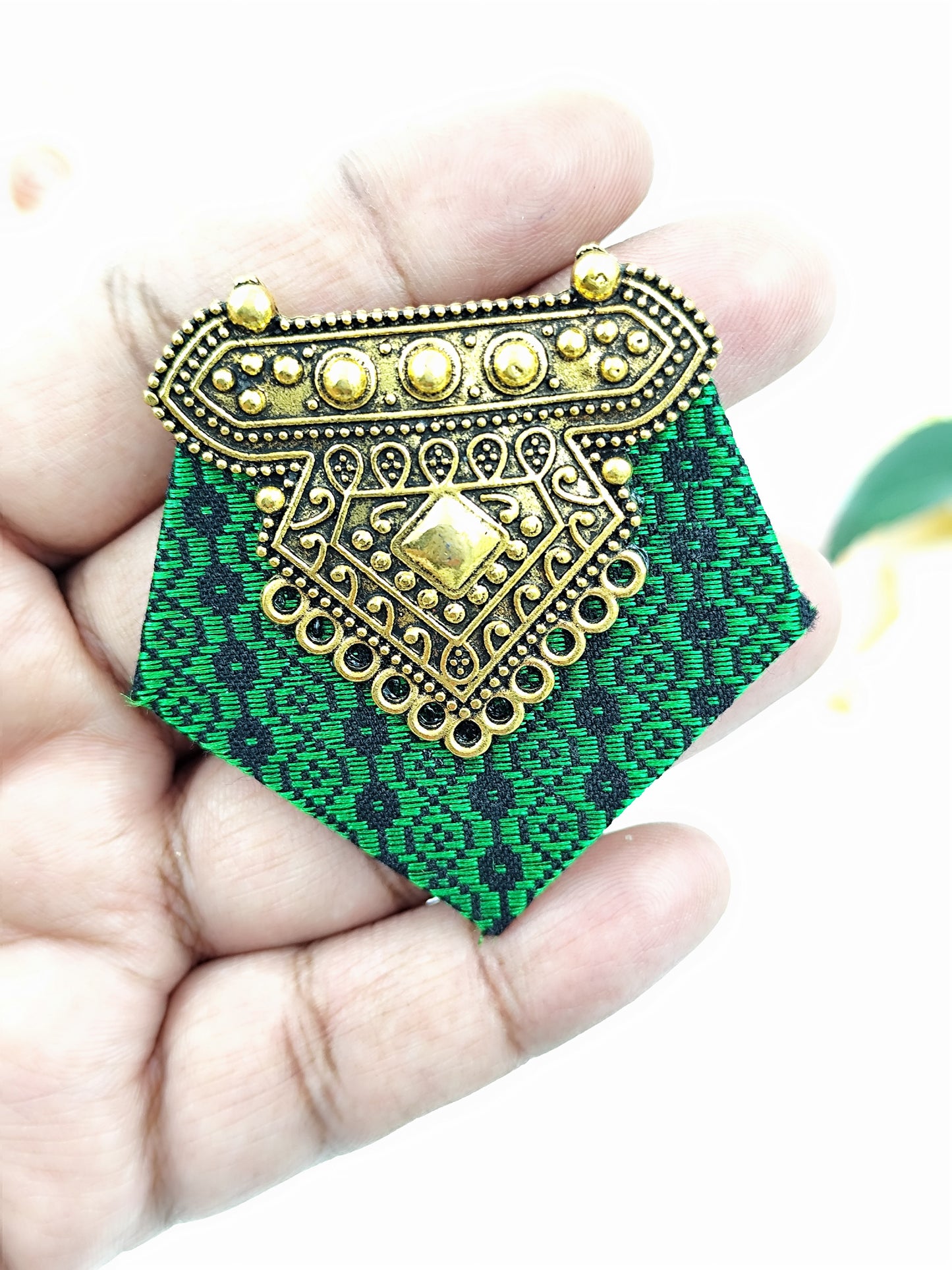 Khaan Fabric Set - Black & Green with Antique Golden Pendent & Earring Set