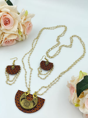 Khaan Fabric Set - Orange & Violet with Antique Golden Pendent in Pearl Chain & Earrings