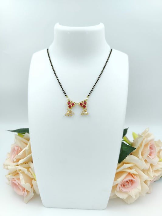 Short Mangalsutra - Single Layer with Stone Pendent & Pearl Details