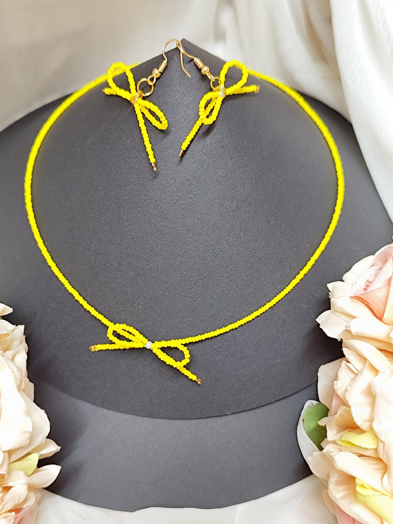 Seed Bead Necklace - Yellow Lovely Bow