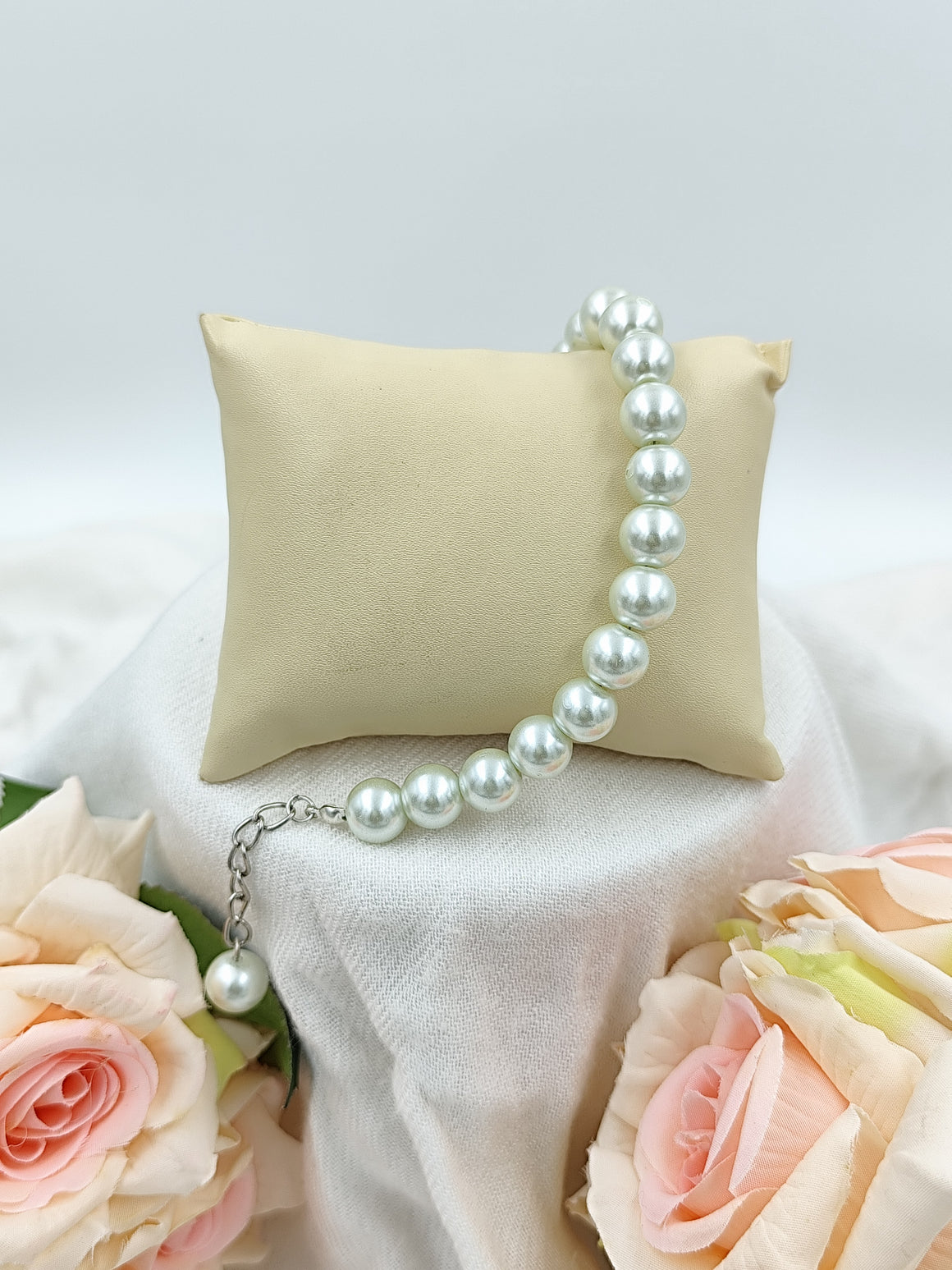 PEARL BRACELET