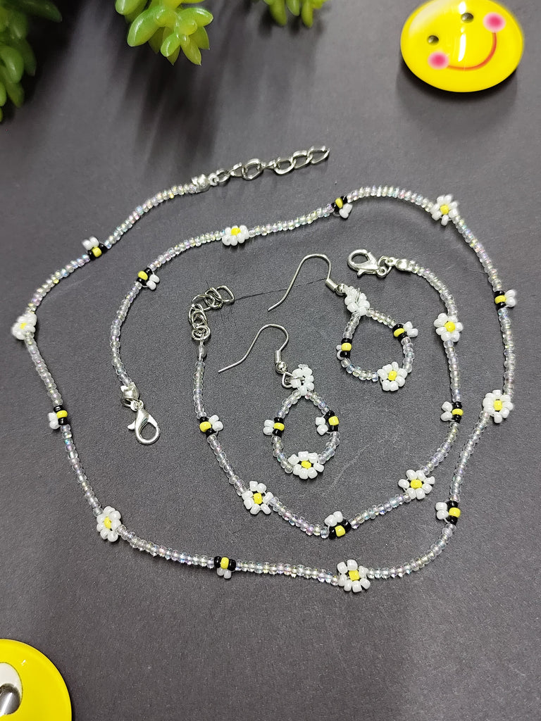 Seed Bead Necklace Set - Daisy & Bumble Bee