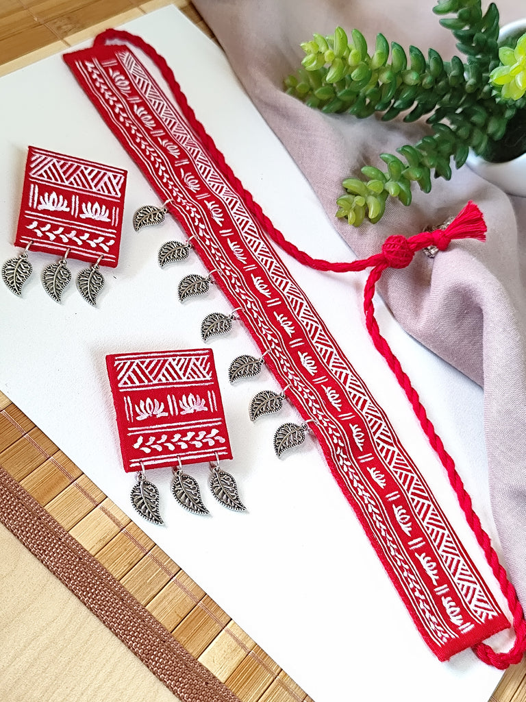 Hand painted Fabric Red Choker Set With Leaf Charms