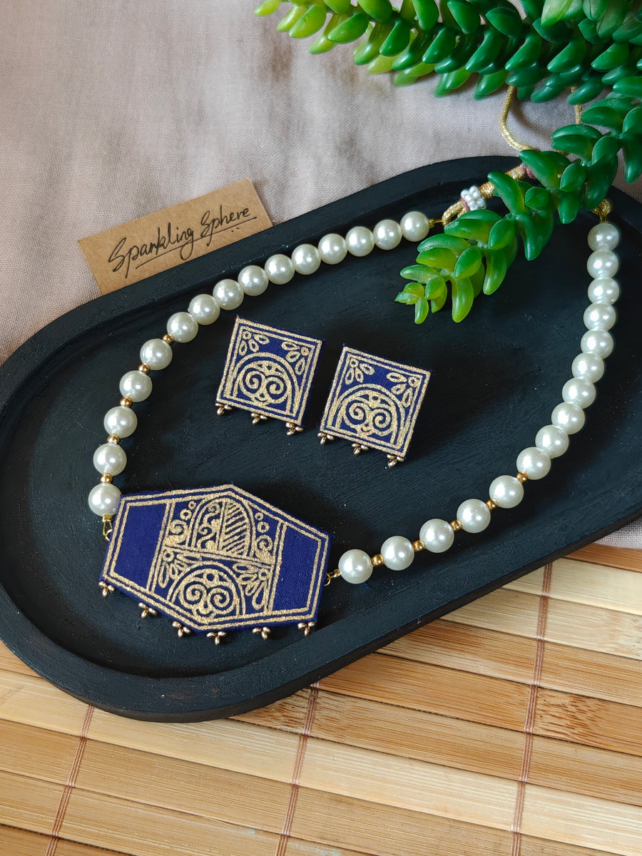 Navy Blue Hand-Painted Choker Necklace Set with Pearls Design 2