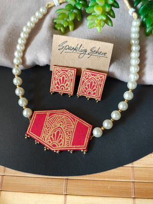 Pink Hand-Painted Choker Necklace Set with Pearls Design 2