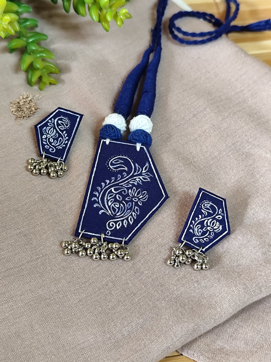 Dark Blue Hand painted Leaf Motif Necklace Set